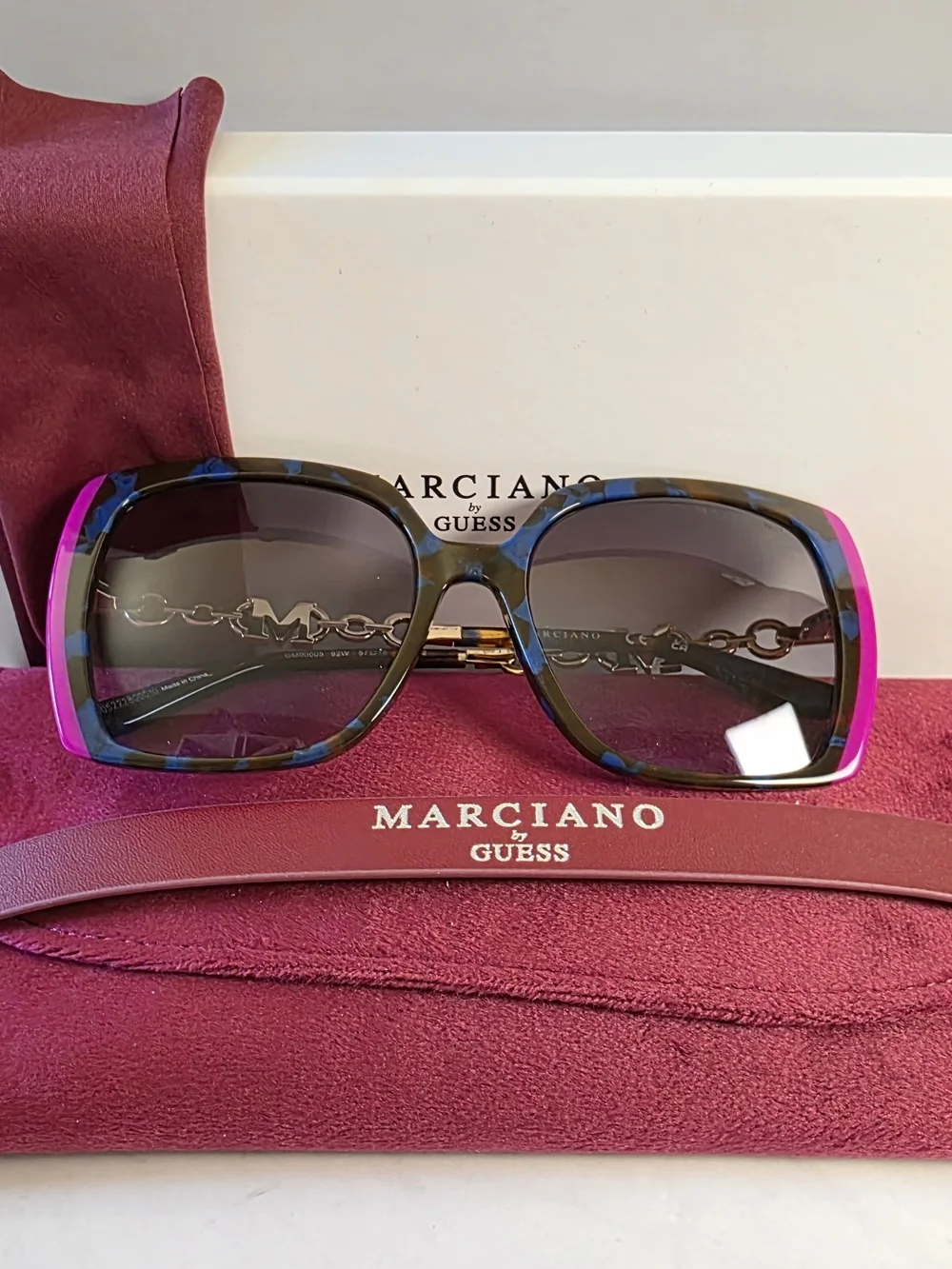 Guess by Marciano Two-Tone Tortoise & Pink Oversized Sunglasses